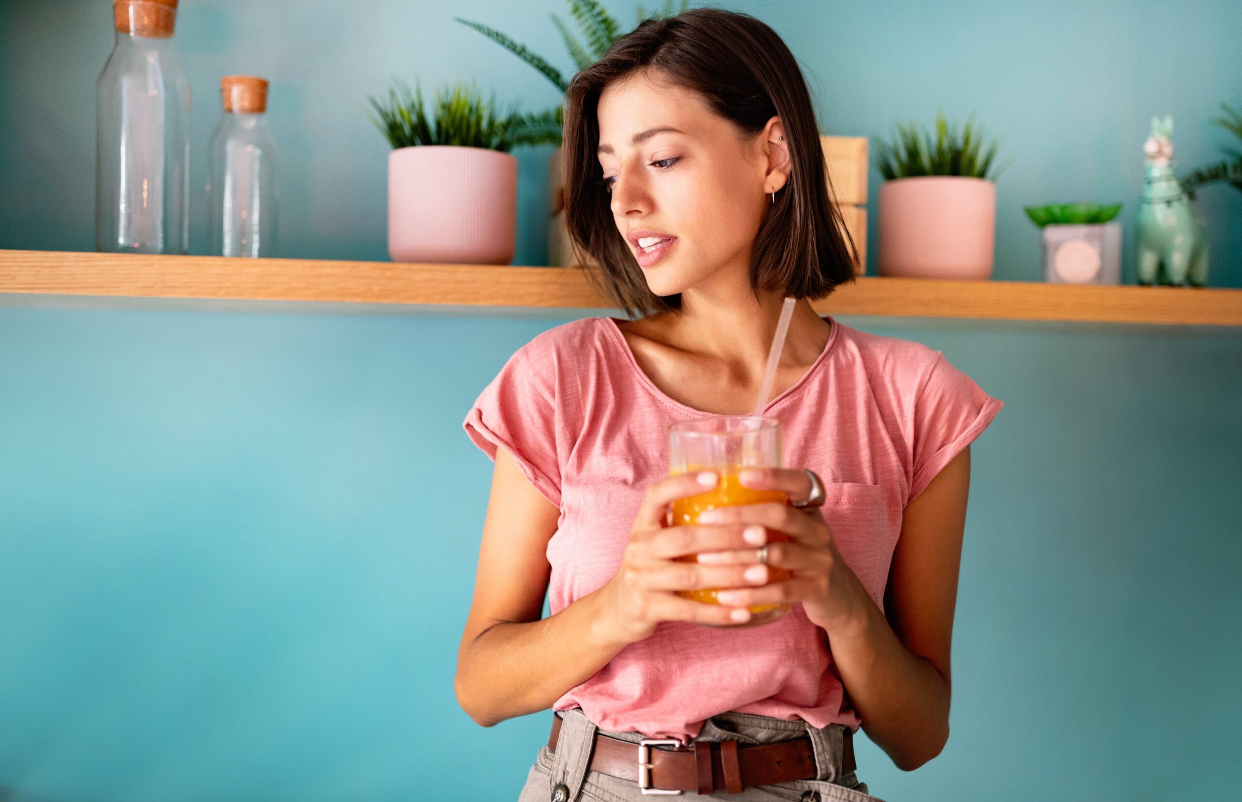 woman-drinking-fresh-raw-juice-healthy-lifestyle-2021-08-27-11-35-42-utc-min-scaled